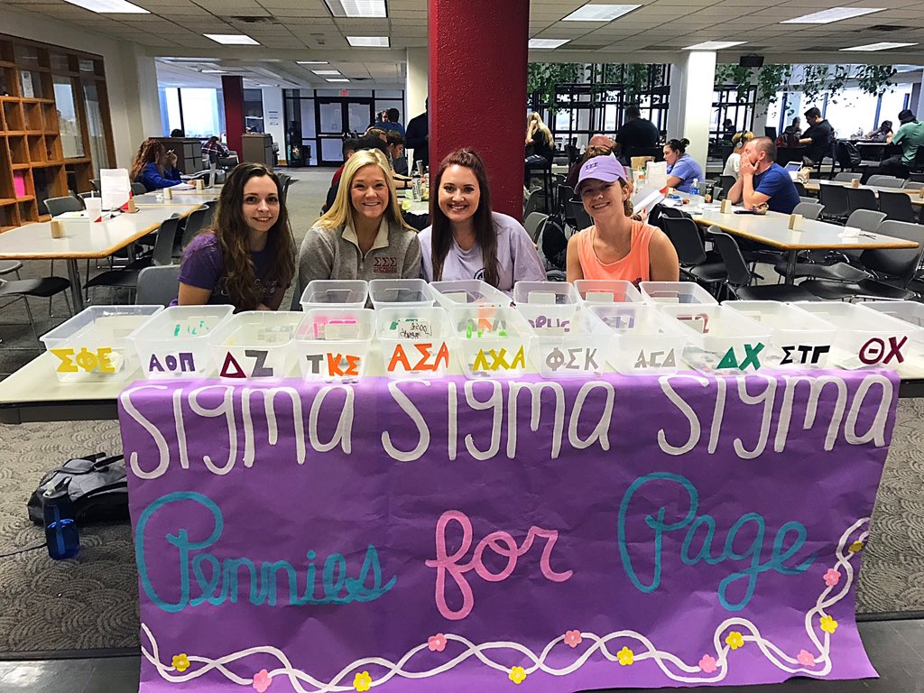 jjoerling06's tweet photo. Pennies For Page in the Union! Come one come all 💰@TriSigma_Nu https://t.co/Io57f4zIZq