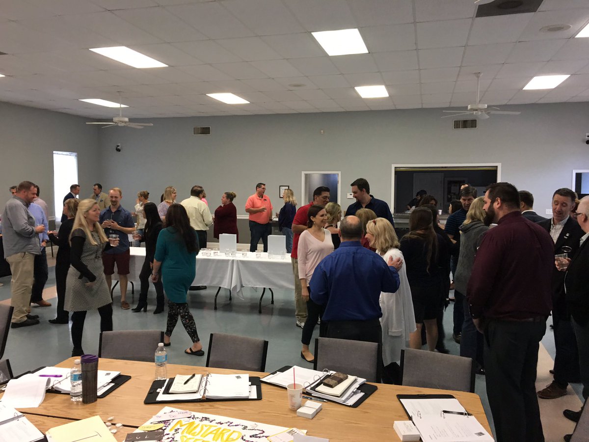 paulteller's tweet photo. Lakeland, FL is #kwBOLD and full of #gratitude. https://t.co/b8JlvCy0Uv
