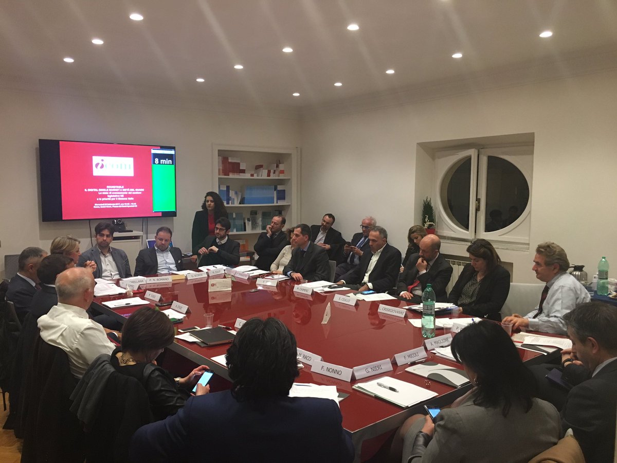 ICompetitivita's tweet photo. Ora al #TavoloRosso I-Com discutiamo sullo stato di avanzamento del #DigitalSingleMarket e sulle priorità per il Sistema Italia. #europa #eu https://t.co/JhSRVMVGjl