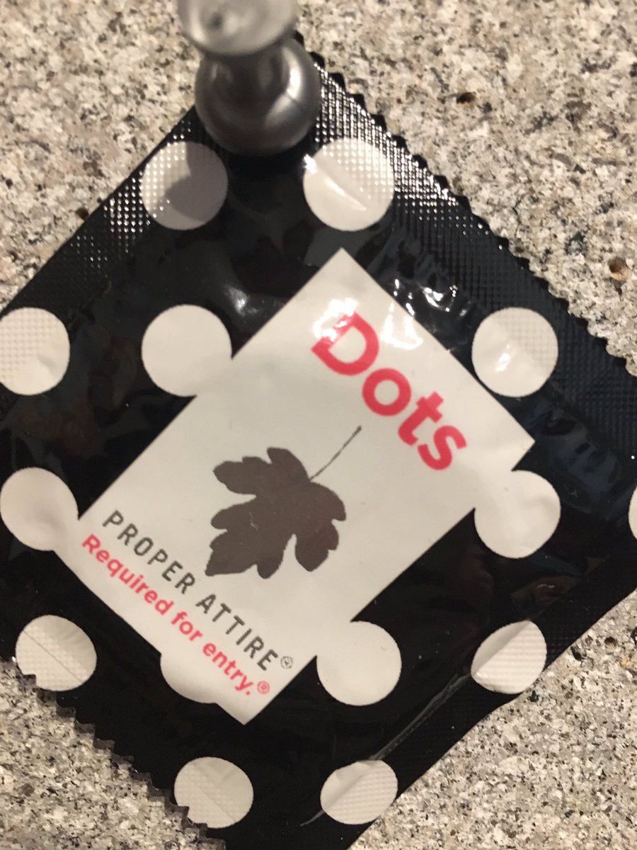JennieinDC's tweet photo. Since I work in #reprohealth... How about polka dot condoms? #expressdots https://t.co/LnagBHBdLR