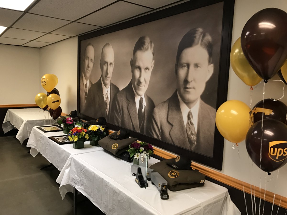 R_MaryTurner's tweet photo. Congratulations to Rudy, Dave, Bruce and Leif from Reno Feeder on joining our highly esteemed group of #CircleofHonor drivers!! 🎉 #WeAreUPS https://t.co/fslCjmyJVZ