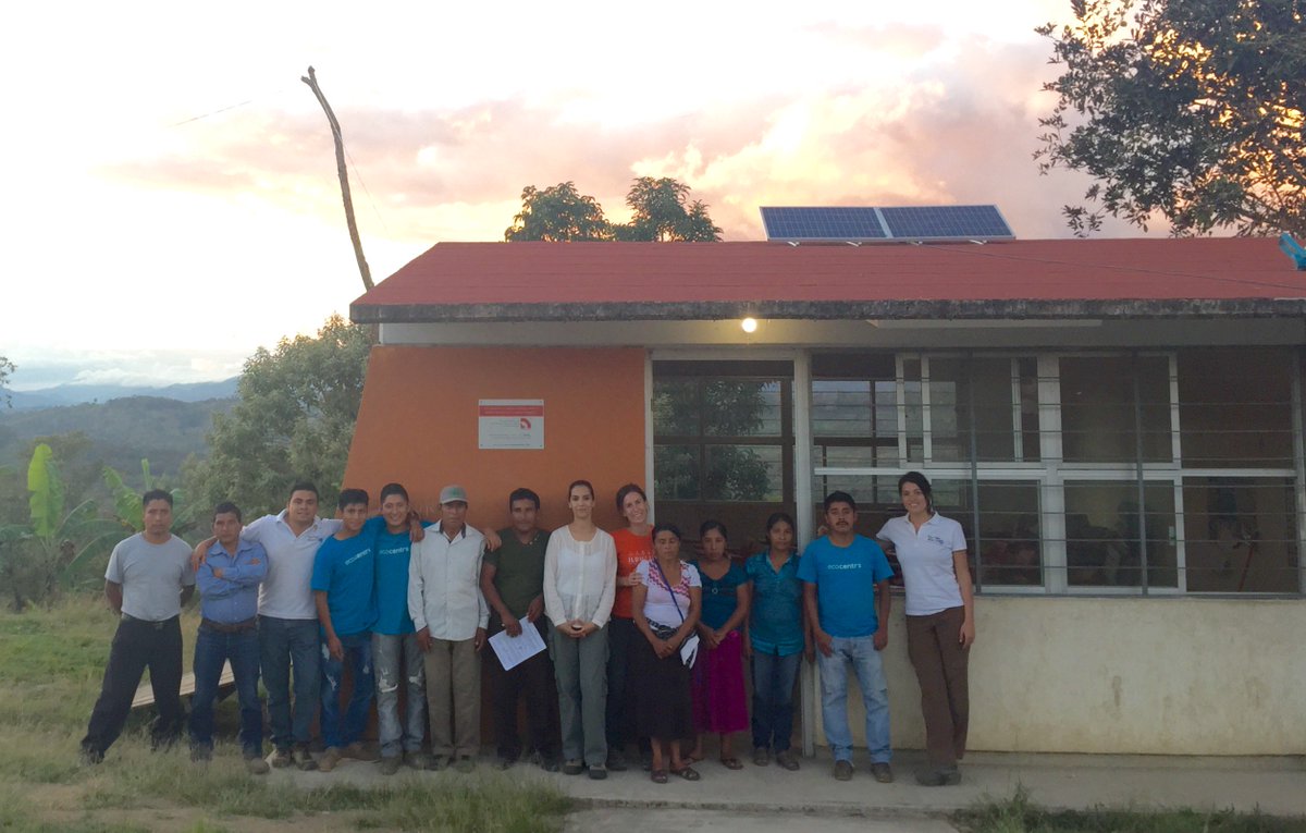CanEmbMexico's tweet photo. .@ilumexico and @palebluedotmx with the support of the Canada Fund #CFLIMX bring #SolarEnergy to the school in Betel #Chiapas https://t.co/buvLTEoBnG