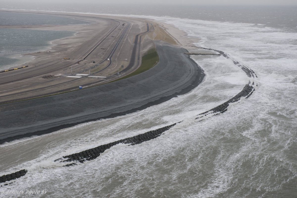 AeroLin Photo tweet media