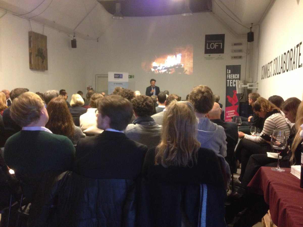 ESCP_bs's tweet photo. #Uschool Kamingespräch on Datafication of Healthcare  @loftberlin has just started - we are packed #DigitalHealth https://t.co/ZDbmkDcP0T