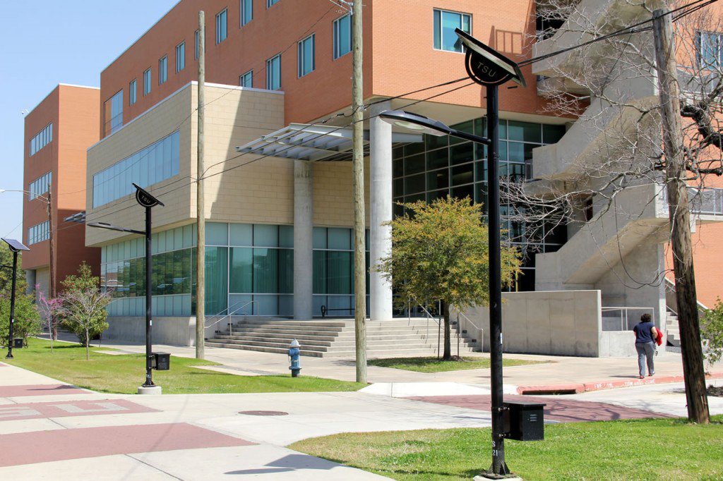 TiaGClement's tweet photo. The Barbara Jordan-Mickey Leland School of Public Affairs acknowledges the accomplishments made by African Americans! #bhm #TwitterNewsChat https://t.co/ZQRSl3gNBl