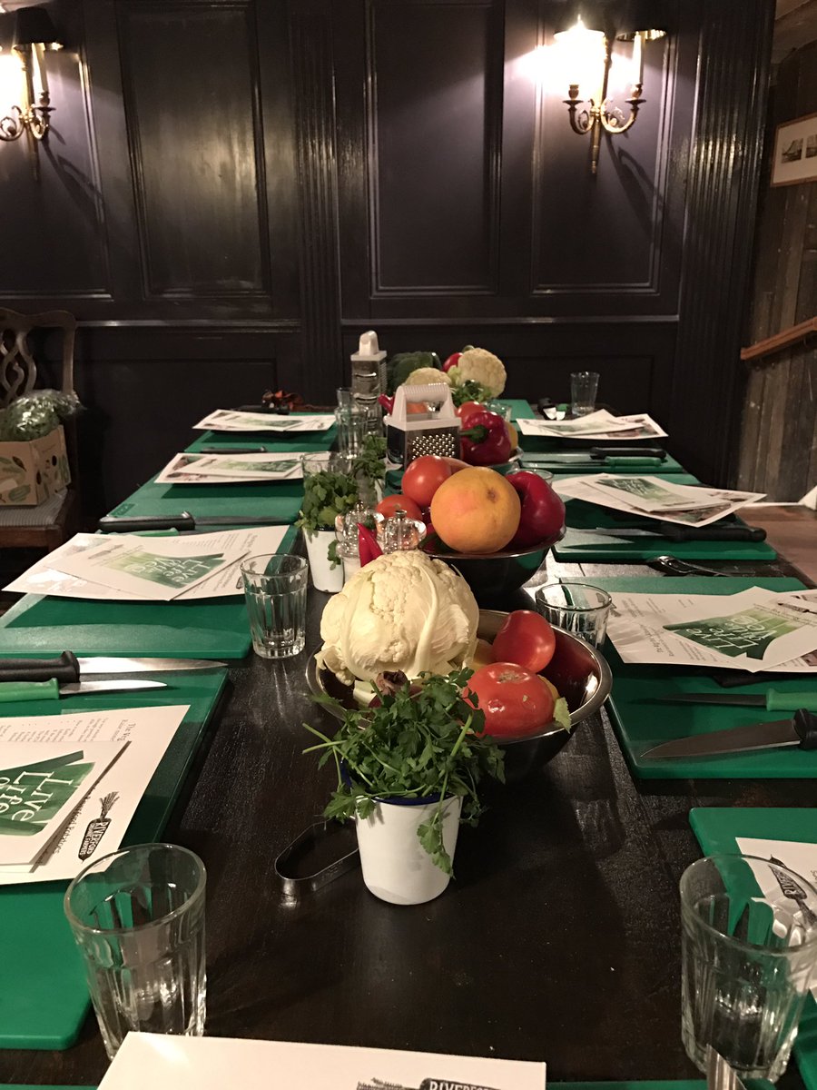 Excited to be hosting <a href="/Riverford/">Riverford</a>'s Master Veg class tonight! 

More details: bit.ly/2loJYyW