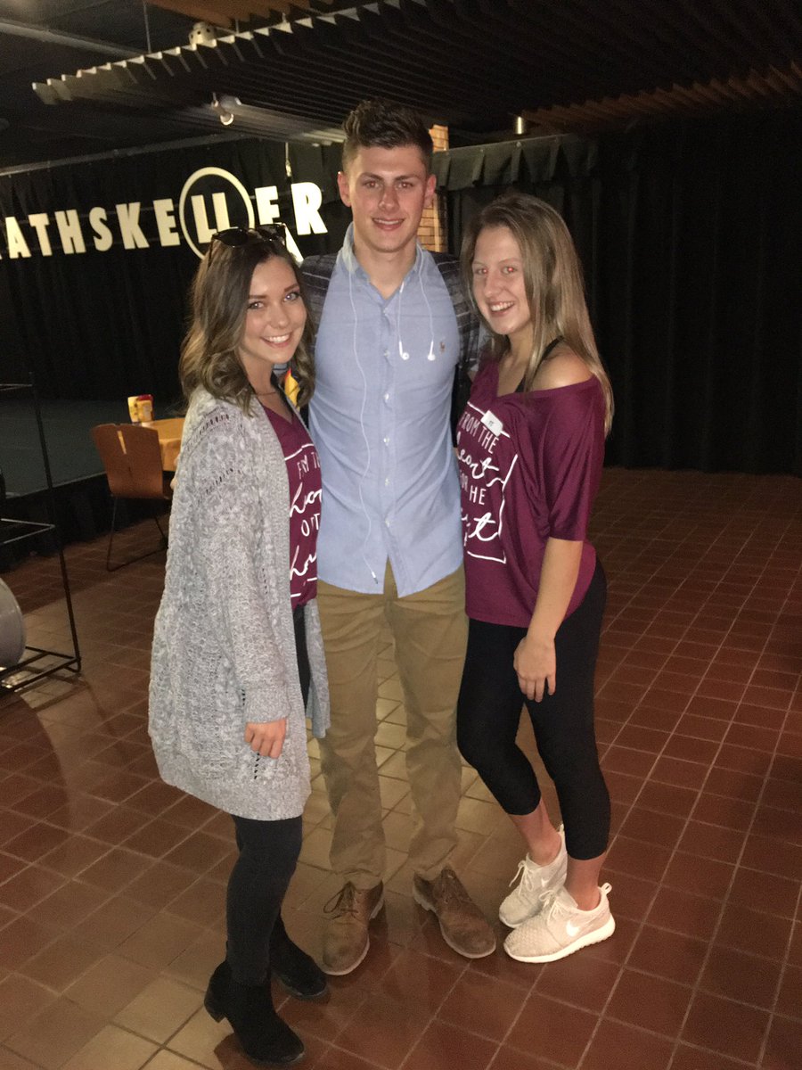 KohPatrickBaker's tweet photo. @AlphaPhi_KOH17 https://t.co/tSVDxSo6pM