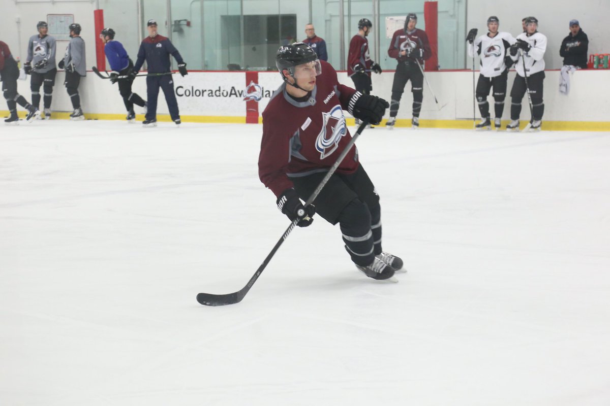 Well, well, well... Look who is wearing burgundy today!  #GoAvsGo https://t.co/SthpaHjoVf