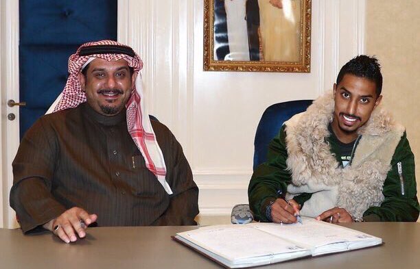 SaadAzooooz's tweet photo. انتظروا تغريدة نواف بن سعد وهو يقلد كحيلان :

الديد سالم 
سالم الديد 
للديد سالم 

#سحبه_سالم_علي_النصر https://t.co/Bh91wwJ3D3