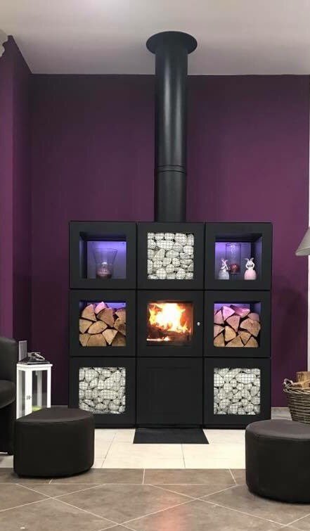 Installation du jour chez <a href="/projet/">projet</a> + à Boulogne poêle à bois @speeta designé par philippe #starck avec un conduit de fumée <a href="/Poujoulat/">Cheminées Poujoulat</a>