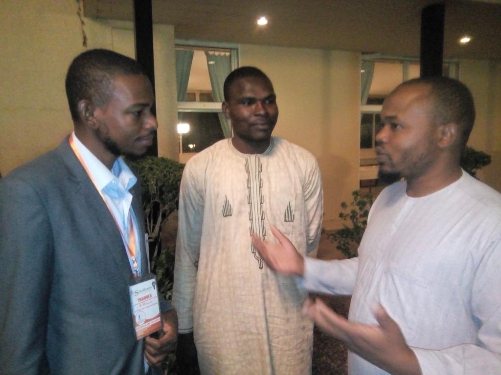 Sahelinnov's tweet image. @moussaiba de la start-up ICON le CEO de @Nigeremploi Mr @moussas_ne et Abass de la start-up @BourseInfo. @Sahelinnov #Sahelinnov2017