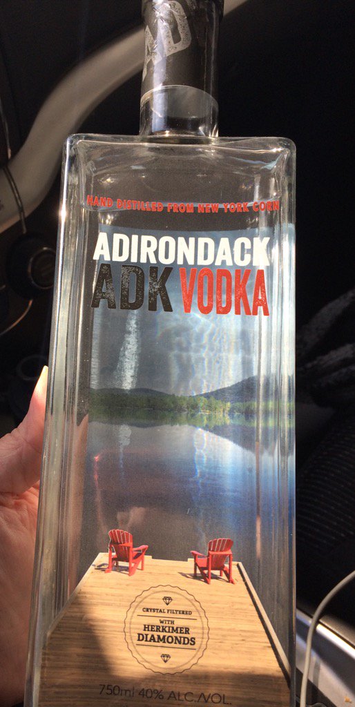 JodyFrawley's tweet photo. I really am working. Lol 2nd part of #coffeeinfusedvodka recipe ready now. #mixbusinesswithfun @UticaRoasting https://t.co/jwqSLVi9S4