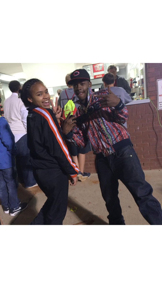 SteeleMillz's tweet photo. Happy Bday to the only girl I ever fell for &amp; loved wit my heart. @OfficialQue_  Steele got ya back right or wrong, Forever💪❤️💯 https://t.co/BSbsVf9TRg