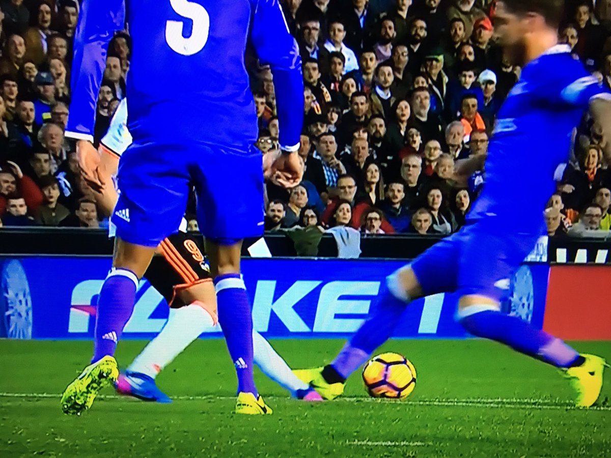 UnVerdaderoCule's tweet image. No penalti