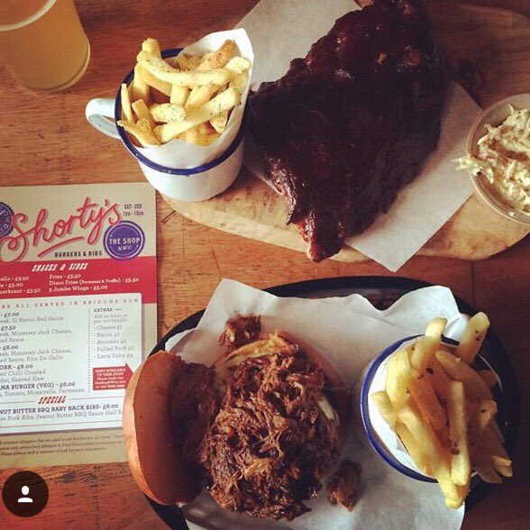 Batten down the hatches &amp; get #Shortys #Burgers &amp; #Ribs delivered! #StormDoris #KensalRise #Deliveroo #UberEATS #PulledPork #TruffleFries 👌