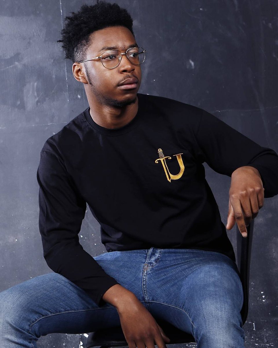 TaylorMadeThat's tweet photo. We'll be having an Urban Underground sale next week as we prepare for new arrivals 👑
#streetwear #urbanlooks #unisex https://t.co/X17gtH6nT4