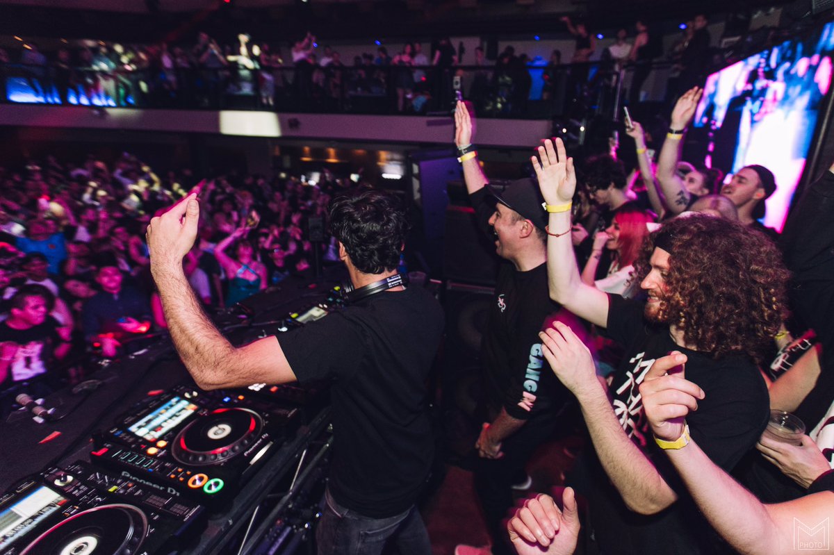 Dirtybird's tweet image. Photos from our Players Takeover at @ExchangeLA are up now! Check 'em out (and tag yourselves) at bit.ly/DBPAlbum 🐣