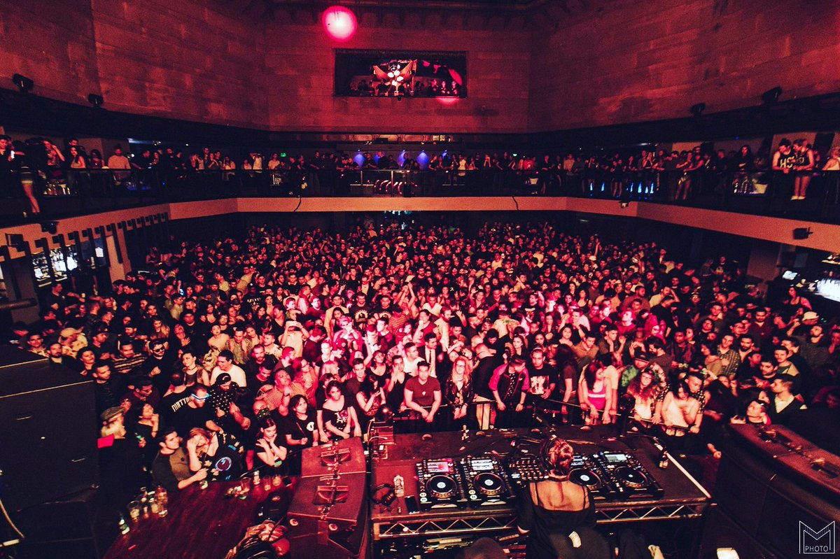 Dirtybird's tweet image. Photos from our Players Takeover at @ExchangeLA are up now! Check 'em out (and tag yourselves) at bit.ly/DBPAlbum 🐣