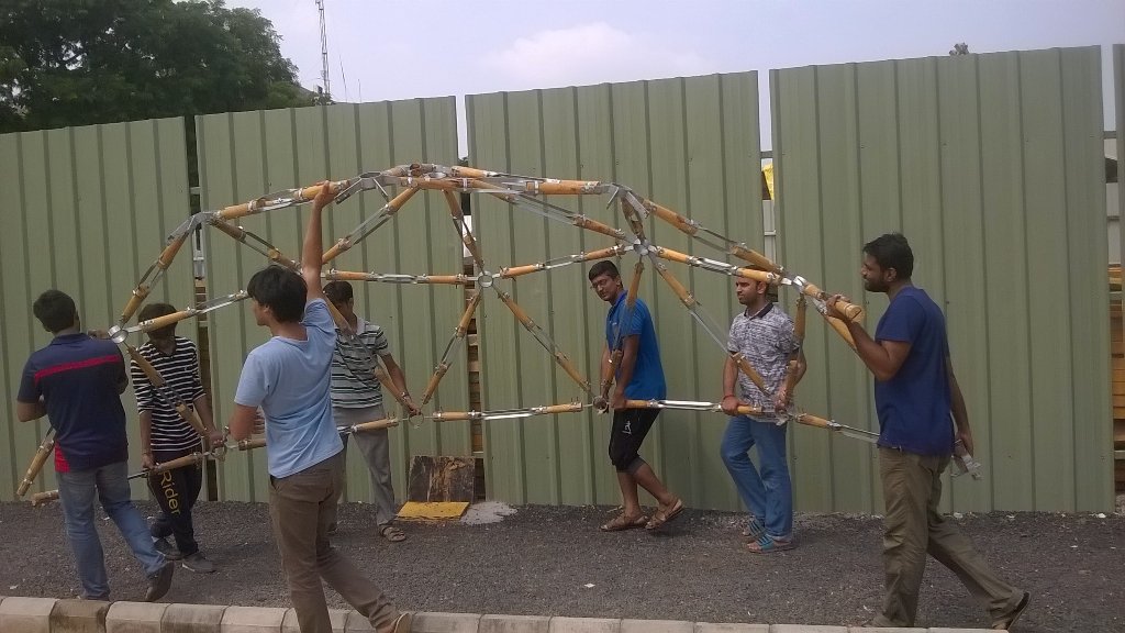 anandshah93's tweet image. Shifting the dome..part by part @CEPTUniversity1 #nostalgia #portablestructure #deployable #lightweight