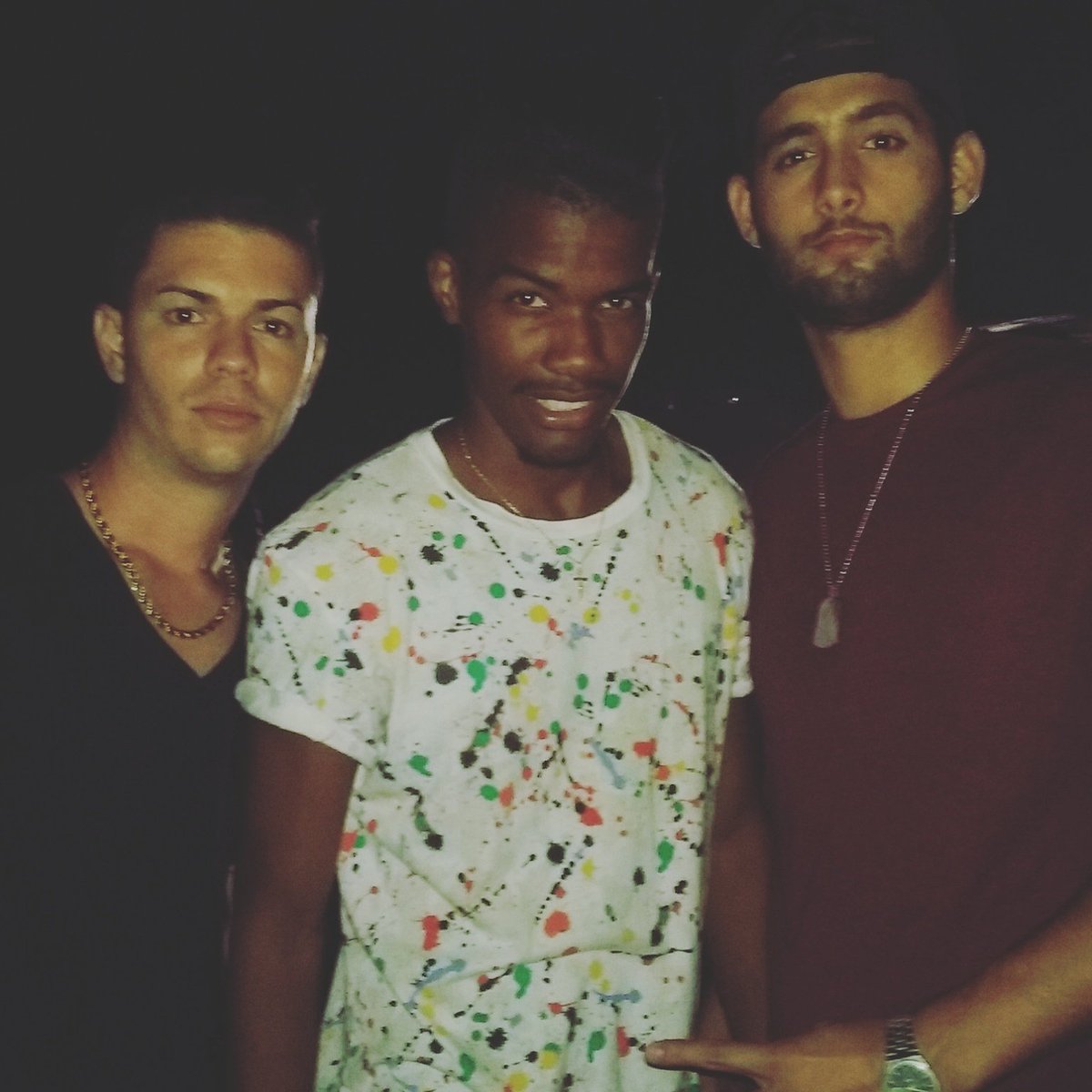 EvoraJohan's tweet photo. Noche de concierto #CubaLibre https://t.co/HrkKIHTCWb