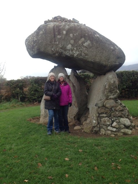 AtlanticWayCS's tweet image. Another remarkable Dolman, this one is on a golf course in Co Louth.. found it with some Dolman chasing clients from the USA
