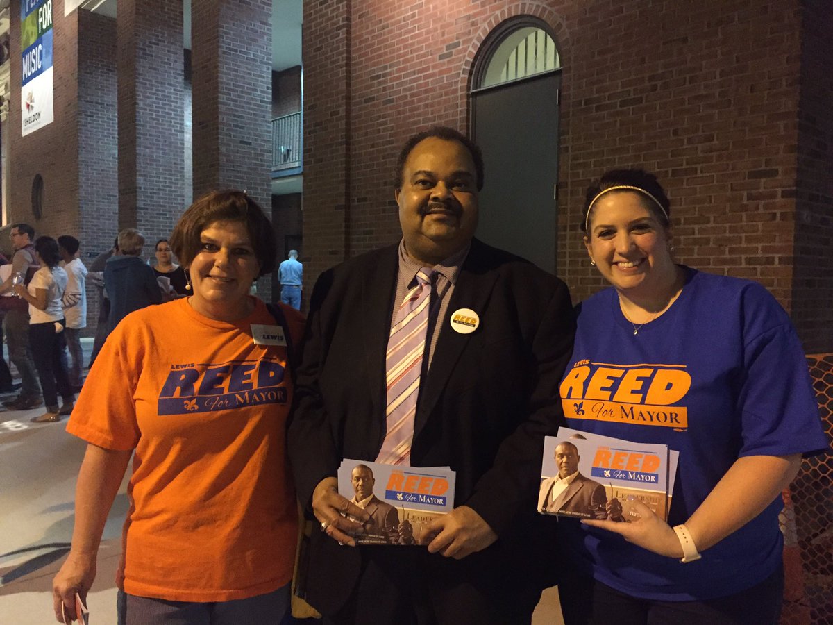 kfleisch's tweet photo. Had a great conversation with @PresReed staffers and campaign volunteers. Passionate crew! #citizenartiststl https://t.co/wxTR5VlLVq