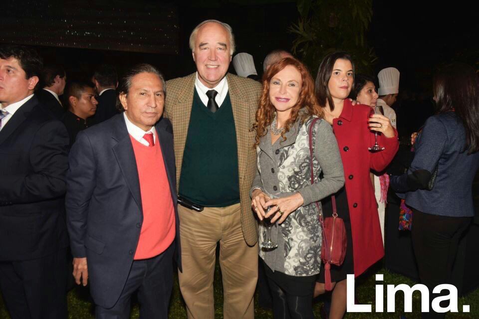 Esta foto, nos podrá decir algo? C.c.<a href="/UrsulaLetonaP/">Ursula Letona</a> <a href="/mavila_huertas/">MavilaHuertasC</a>