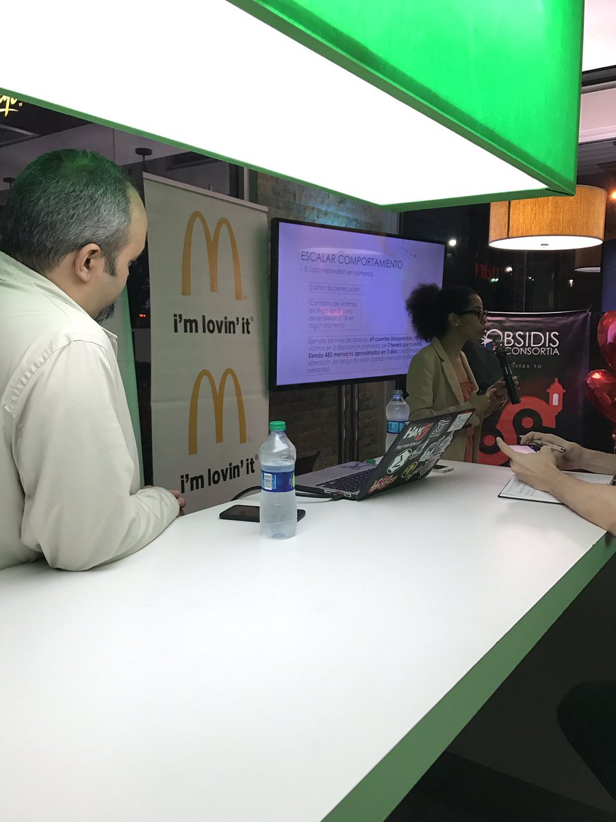 prbloggercon's tweet photo. Gracias por el apoyo a un nuevo #PRBCConnections. Pendientes a nuestro próximo evento en @McDonalds_PTR https://t.co/fpeFhus0En