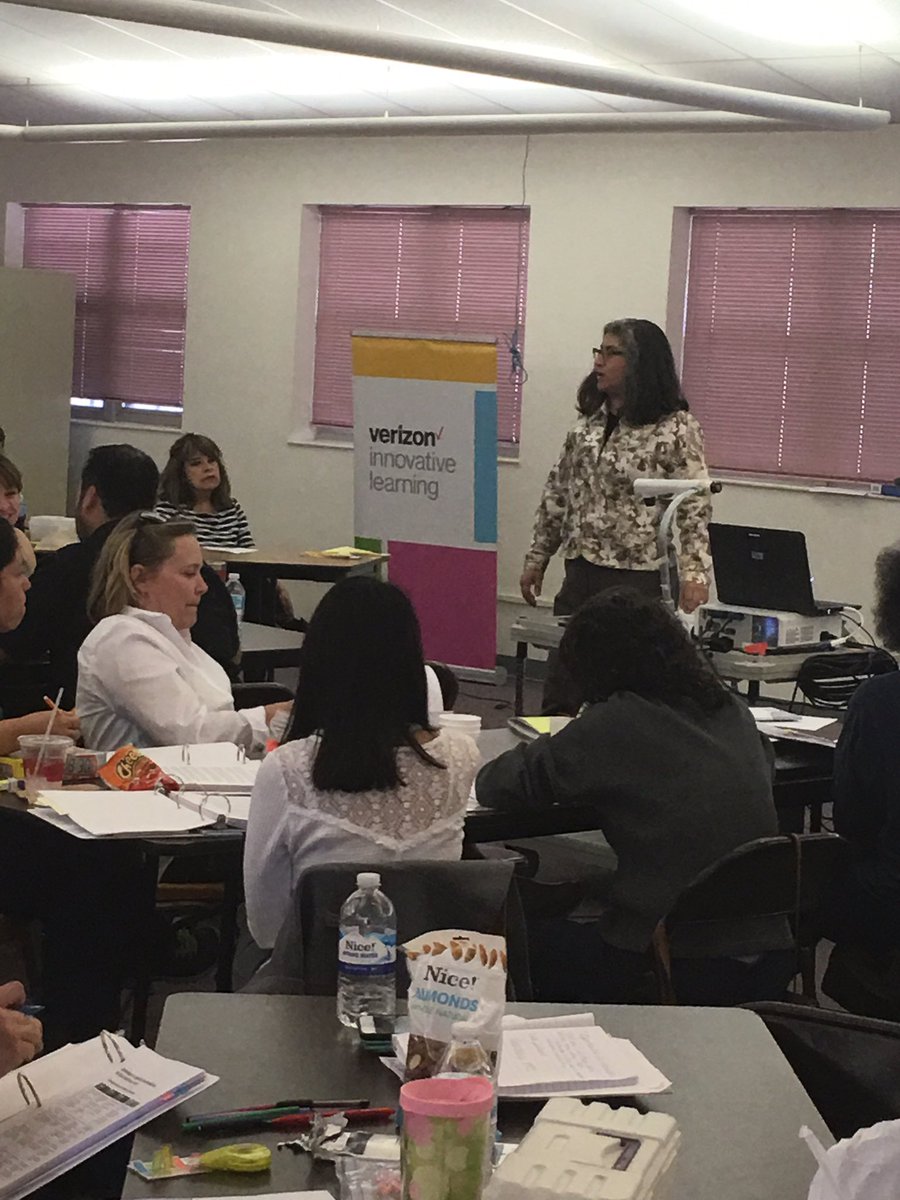 JesusGamez915's tweet photo. ESL Academy Day 2!! Thank you Morehead MS!! #ConnectingLanguages #ESLcertification @ELPASO_ISD @wearemorehead https://t.co/SILu5eMtB4