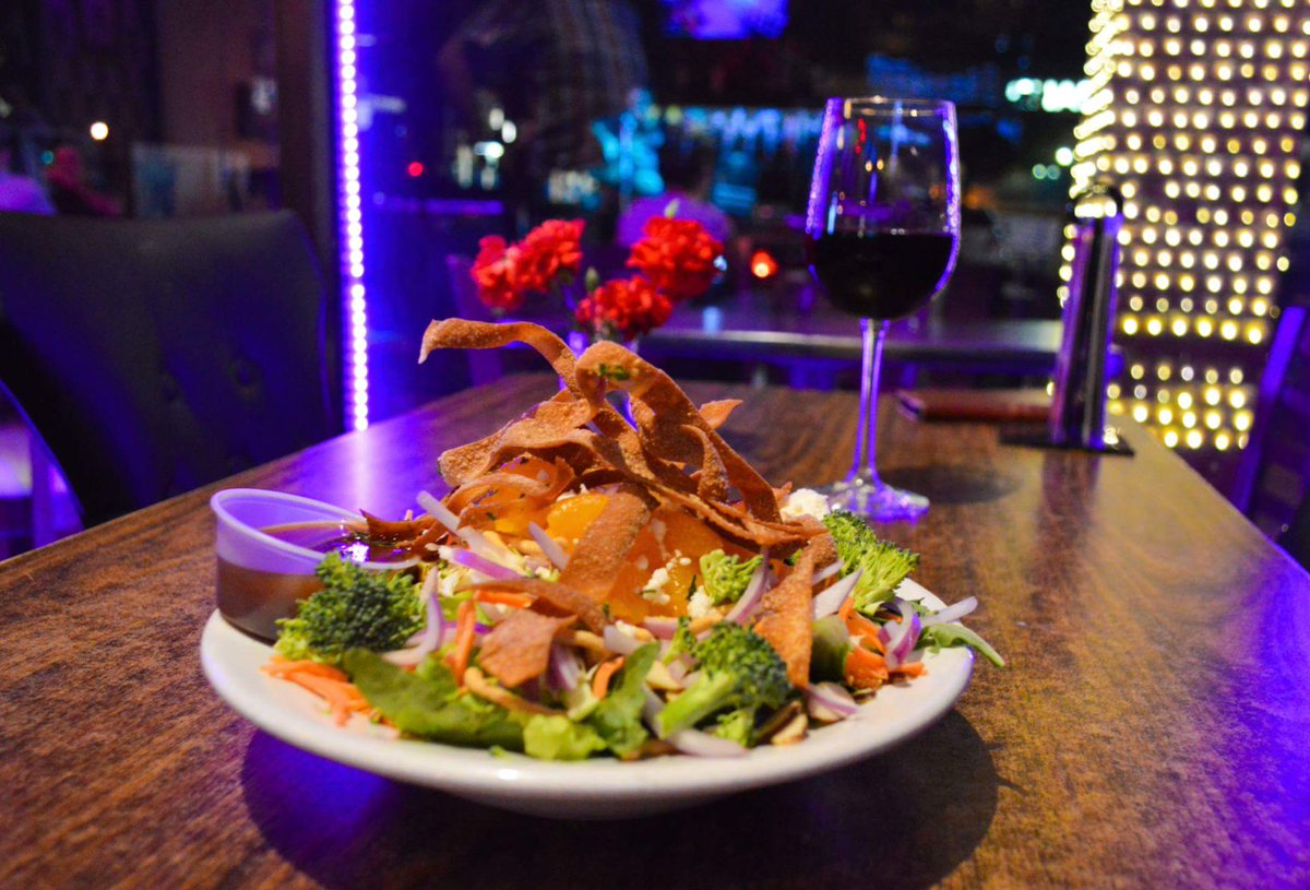 CocoBarEP's tweet photo. It’s #WinoO’Clock ~ 50% off on all Wine Bottles!
Try your favorite #Wine & our new menu options!
#CocoLovesYou #WinoWednesday #WineLovers https://t.co/SjfG0pgkAi
