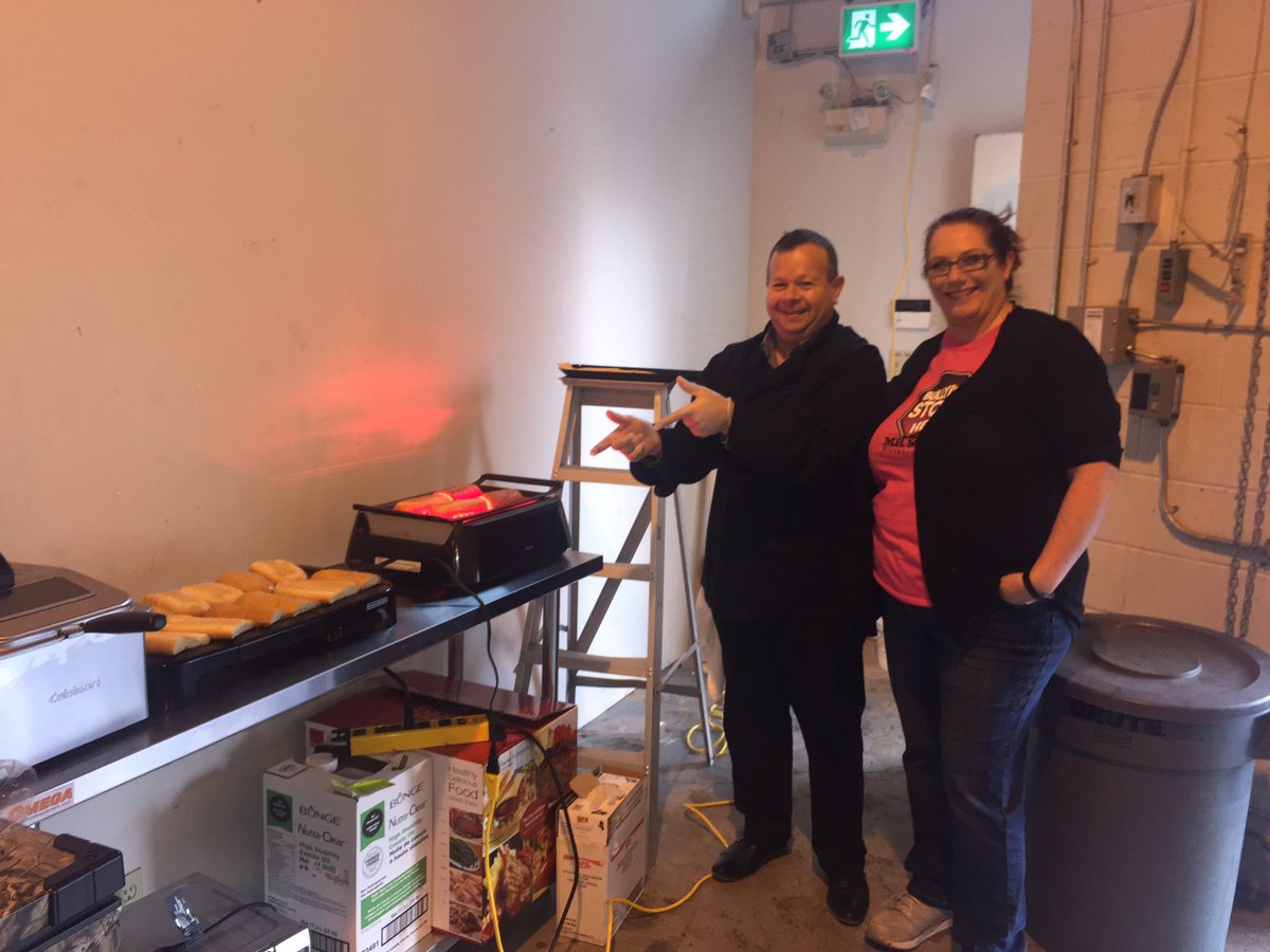 MrMfranchise's tweet photo. #RAMMP chefs cooking up a load of #MikeBurgers for our #pinkshirtday BBQ in support of #AntiBullyingDay https://t.co/BH9KyuNFdW