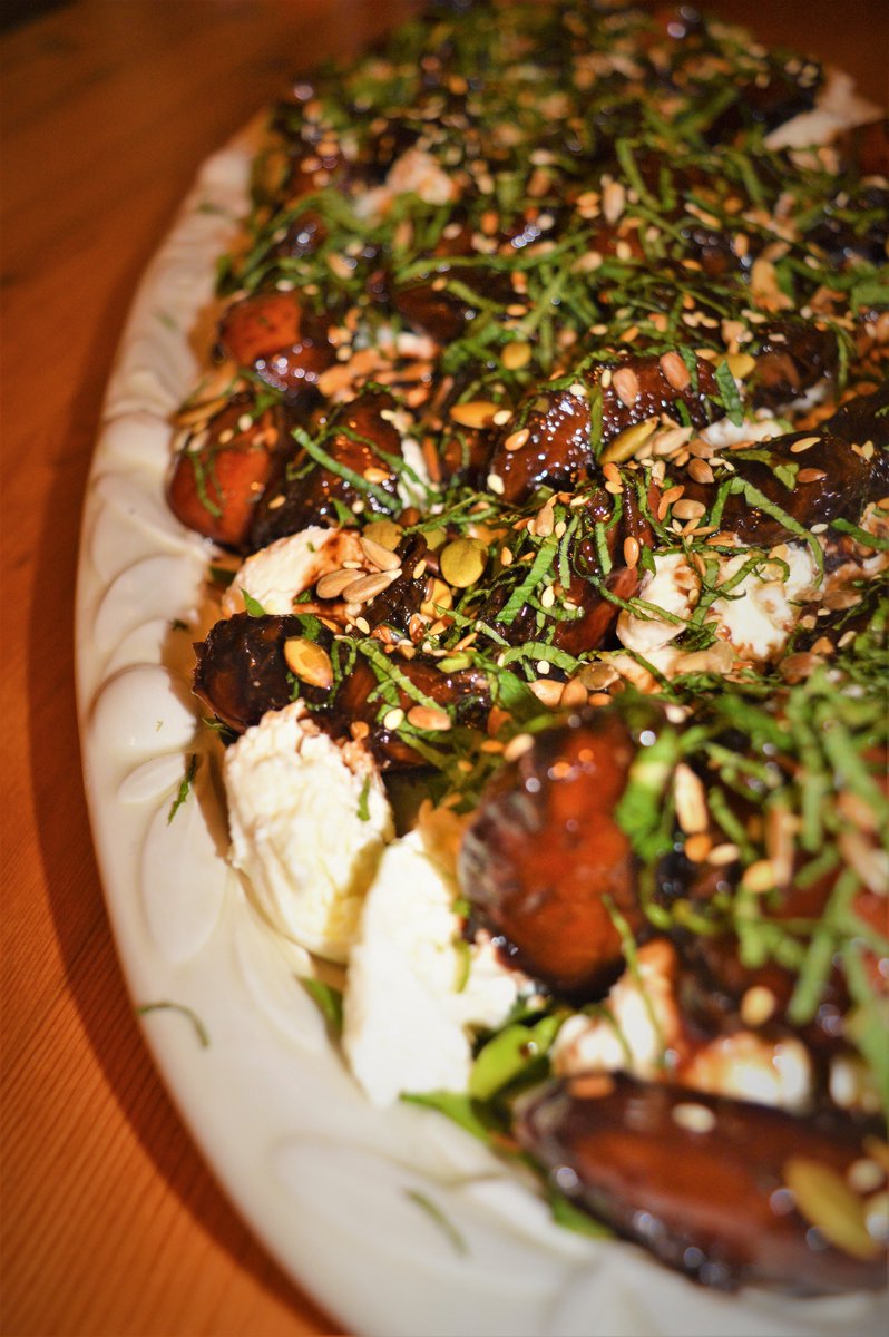 Catering <a href="/mrbsemporium/">Mr B's Emporium</a> tonight