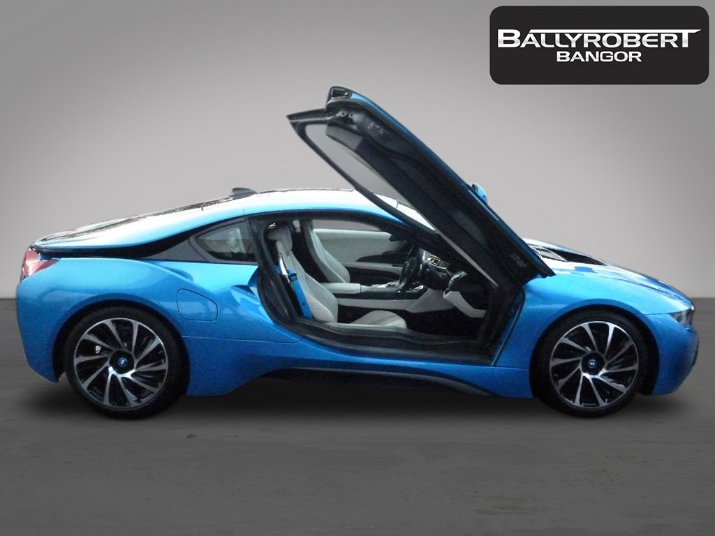 Ballyrobert_VXL's tweet photo. Stunning #BMWi8 
https://t.co/c4JyzSMLXO https://t.co/yQiH18uQ7h