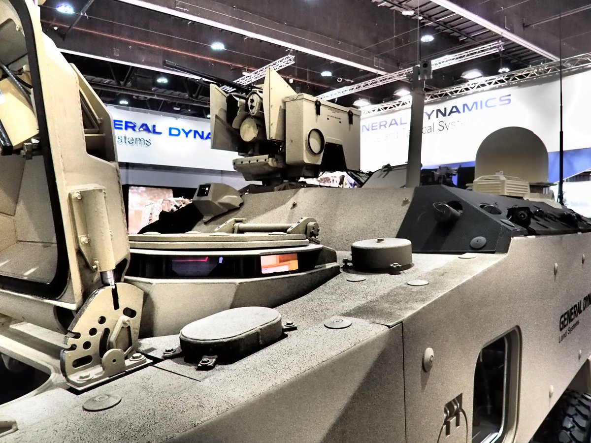 LACROIX_Defense's tweet photo. #GalixAOS from #LACROIX_Defense presented on the #GDLS CP version of LAV 700. #SmartProtection #VehicleSurvivability @IHS4DefRiskSec https://t.co/NBZvNbAAHz