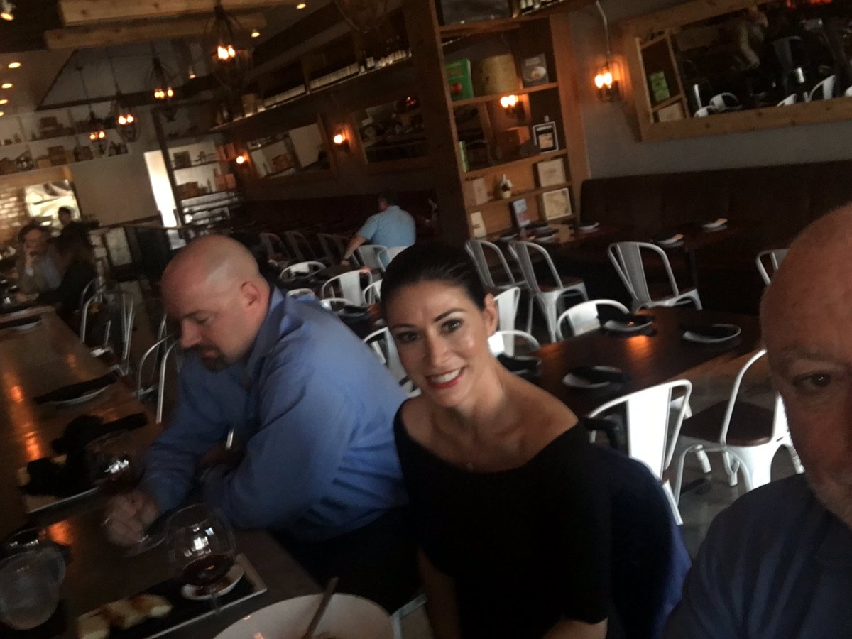 Texas Wineaux tweet media