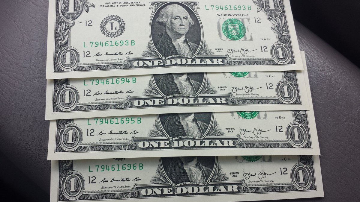 chadwicksirnio's tweet image. My change just now at the grocery store!  #consecutivenotes #Coinsforamateurs