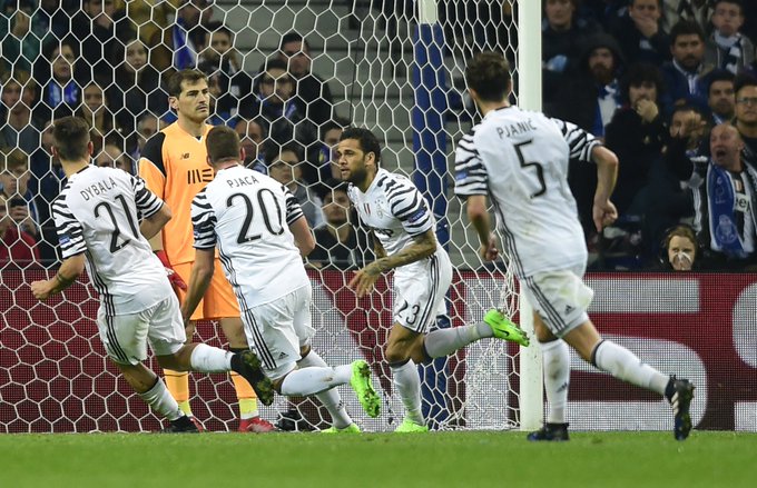 View image on Twitter