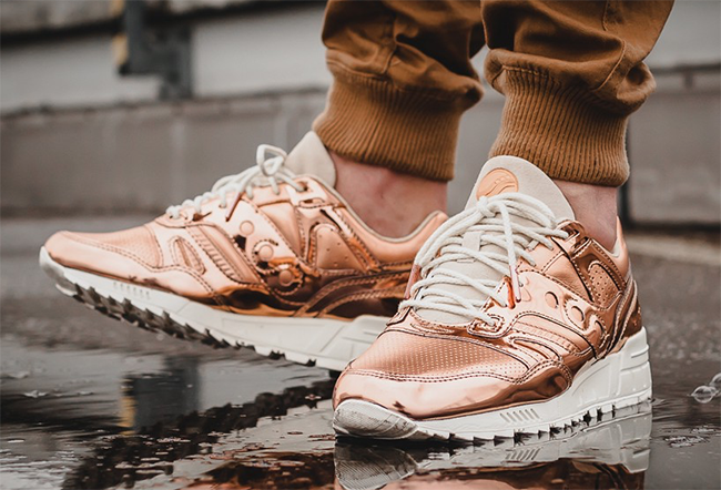 all gold saucony