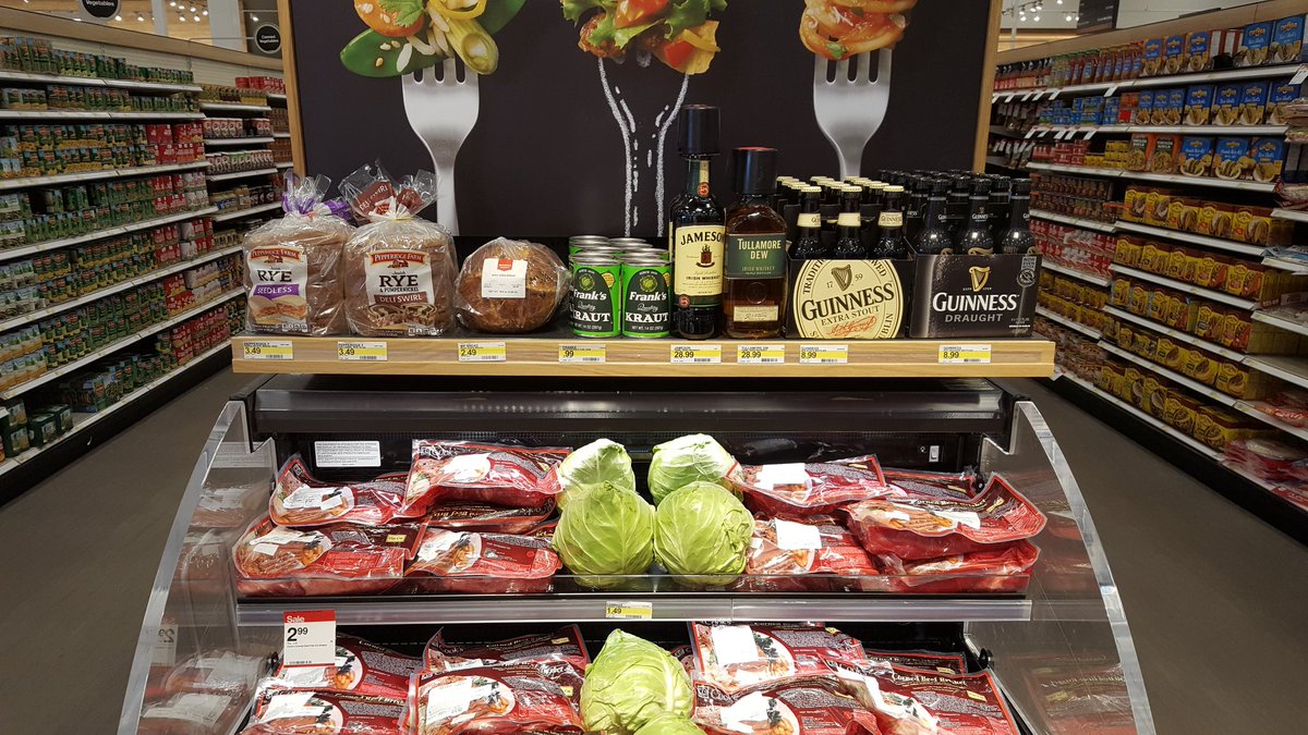 timmcarr222's tweet image. 1771 Driving some St. Pats sales @jlunch02 @kaitward16 @trishleetori