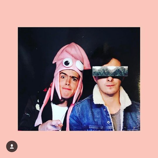 morat_bucara's tweet photo. Mis hermanos favoritos @MoratBanda ❤😍 #Simonkey #Martín ❤❤❤❤ https://t.co/uDFueDpeJN