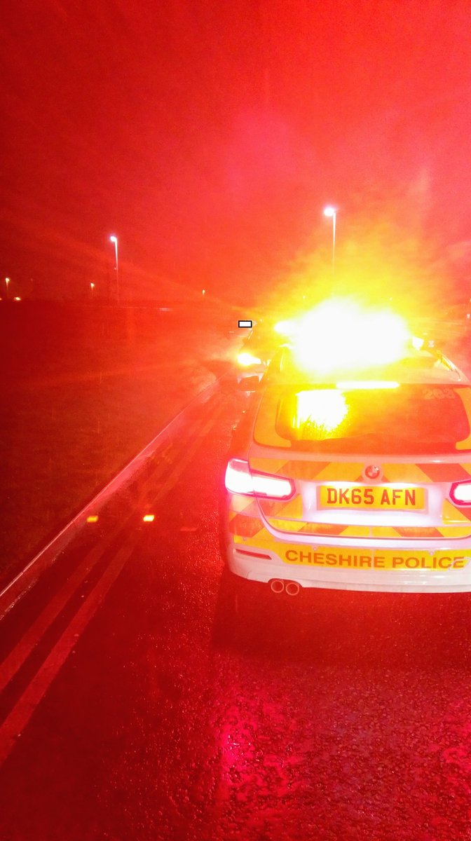 NWmwaypolice's tweet photo. Driver stopped by our #HU54 #HT34 just off junction 8 M62 @CPTaskforce Seemed a little wobbly exiting his veh - Blew 159 roadside #fatal4 😡 https://t.co/7KXWmxW9MS