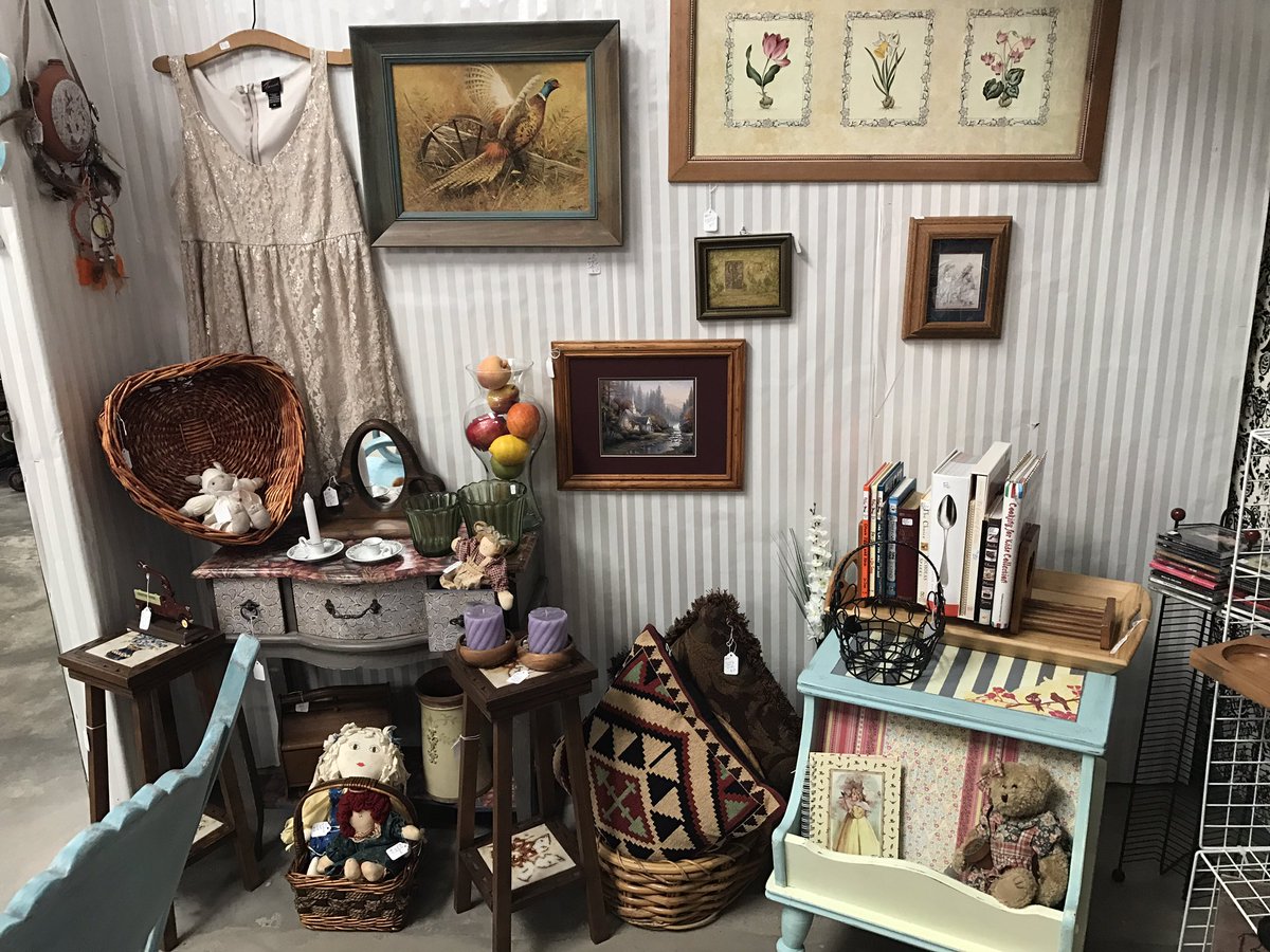 RebuildRenew's tweet photo. A variety of restored items available at Booth 27 from furniture to wall art. https://t.co/vypaMLioI2