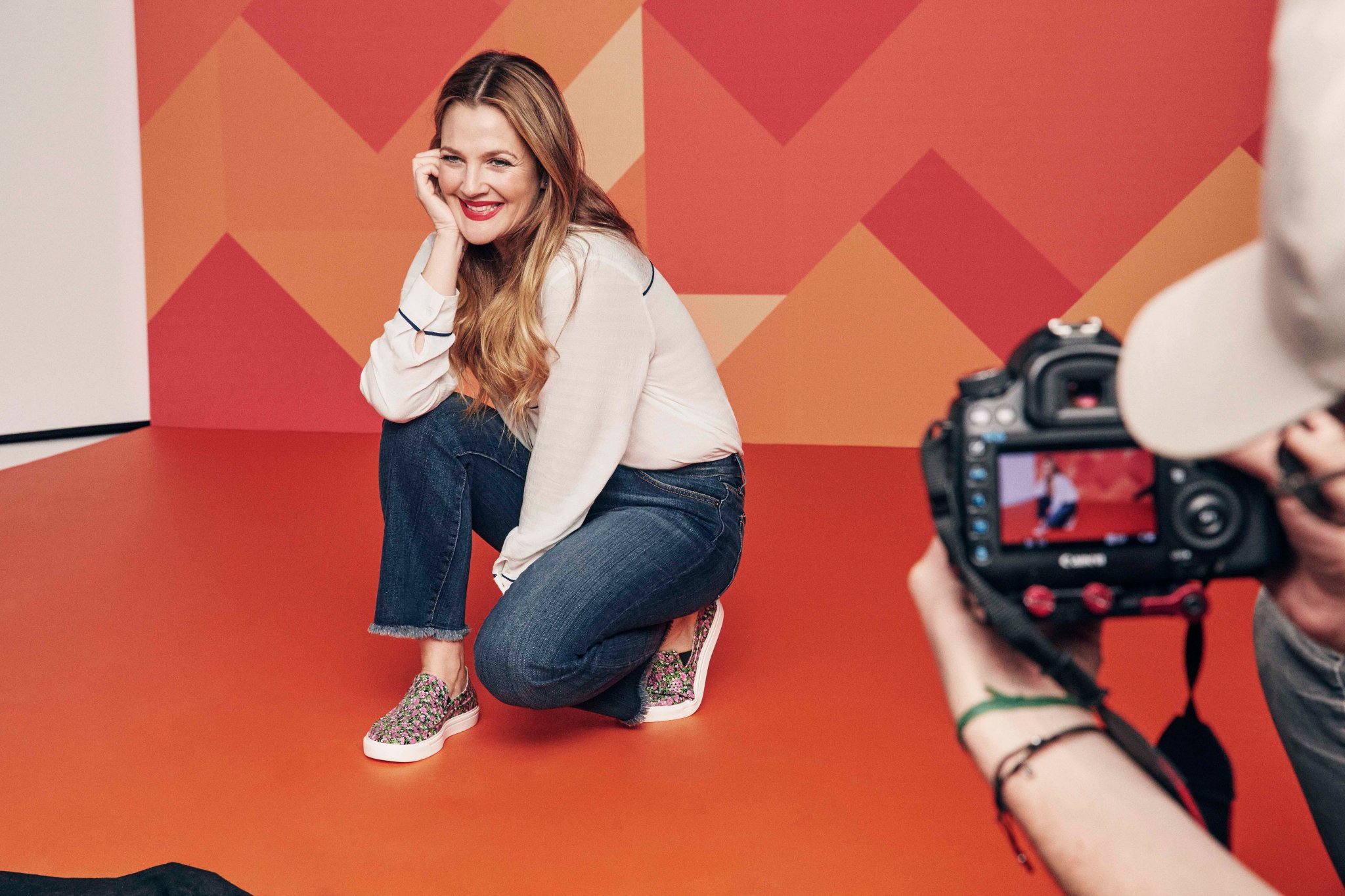 Happy birthday Drew Barrymore! We love how you & inspire us to do the same.  
