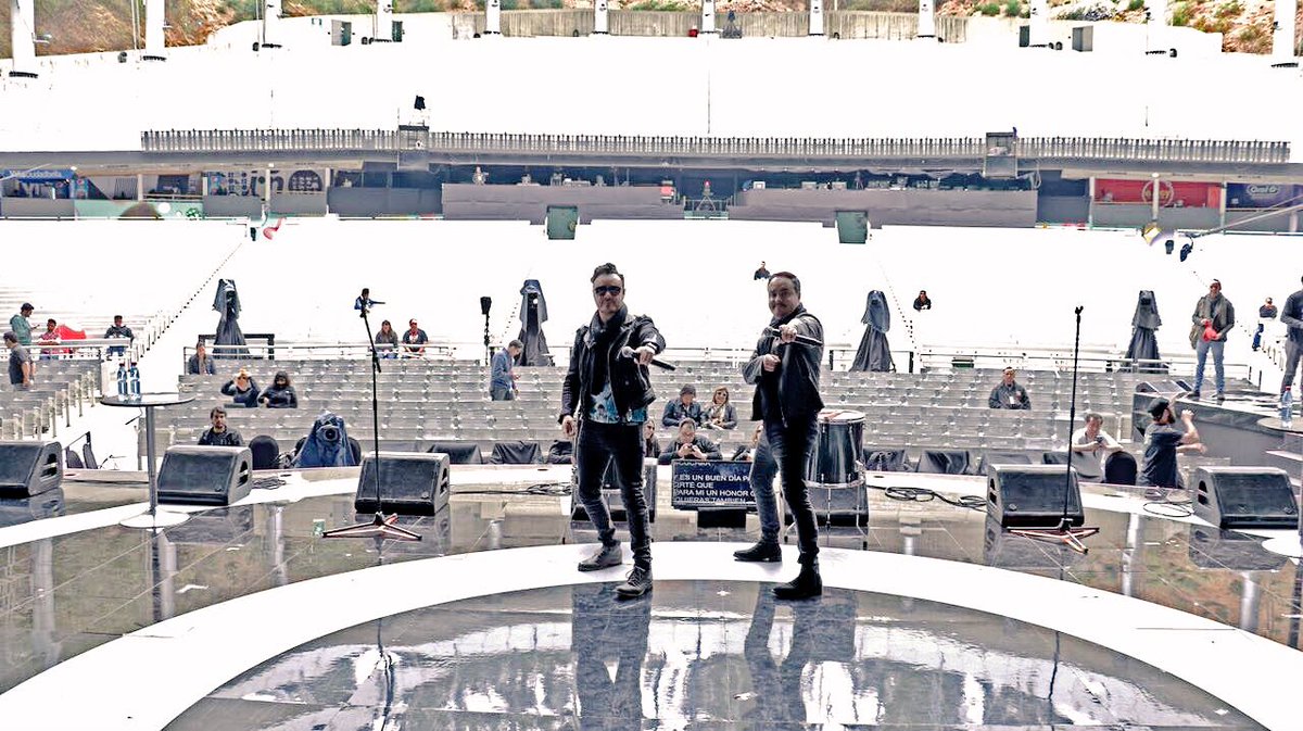 ContactoRioRoma's tweet photo. #Viña2017 🇨🇱

#ArtistaDelFestivalRioRoma 
#RioRomaEnViña  

¡Ya falta menos! 😅 https://t.co/uE2EgcSdiQ