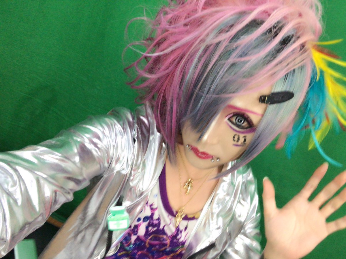 雨宮 鈴音 有吉ジャポンでビンタしてた人 No Twitter 皆が楽しみにしててくれた復帰1発目ナイトチューブ 雨宮鈴音のオカメインコの部屋 見て頂けましたかね Youtubeの方に既にアップされたので見逃した方はこちらより T Co Qlcjhgptet 来週も