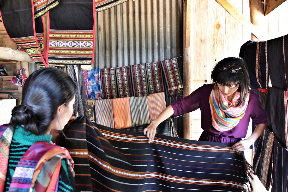 Get notified about our new handwoven textile bag collection! Coming soon. bit.ly/CykochikLoveNe… #veganfashion