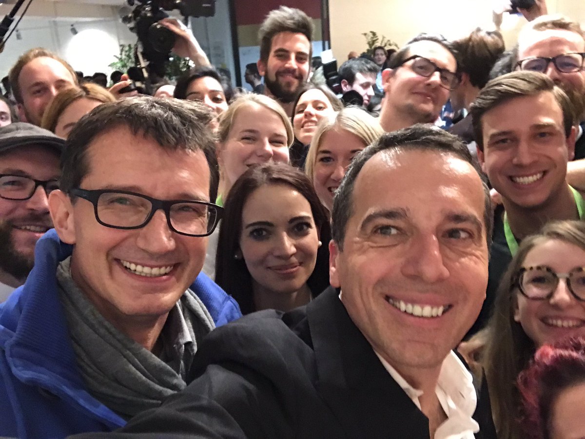 PaulBlazek's tweet photo. thanks for taking my phone @KernChri, you really can make the best selfies :-) #awesome to have you at @austrianstartup today #startupspirit https://t.co/HCPl8p2AVe