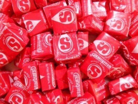 HayesGrier's tweet photo. Settling a debate:

RT for Red
Fav for Pink https://t.co/juYn9kuMha