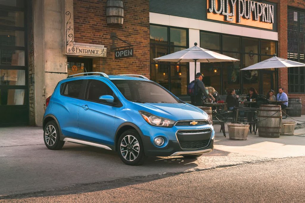 ClassicOKC's tweet photo. Trail-inspired accents and upscale features underline this new urban-chic mini crossover. #Chevrolet #SparkACTIV https://t.co/v4w1ttARsE https://t.co/UKKq4fNLP3