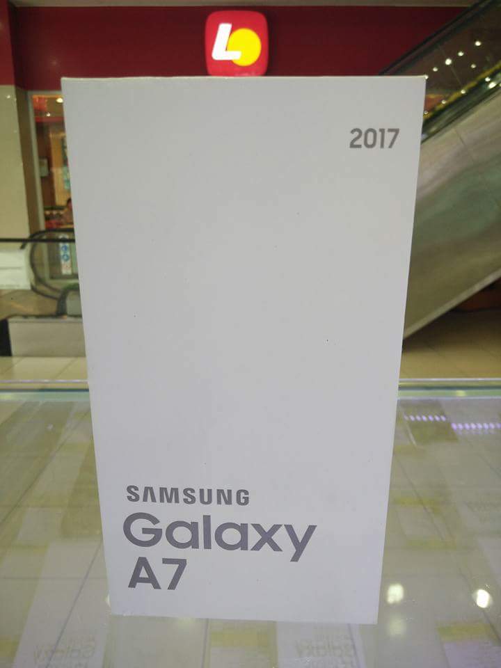 monique_tiangco's tweet photo. Got my new phone .. #A72017 #ThankYouLordForTheBlessing https://t.co/DqfzHjFOjC